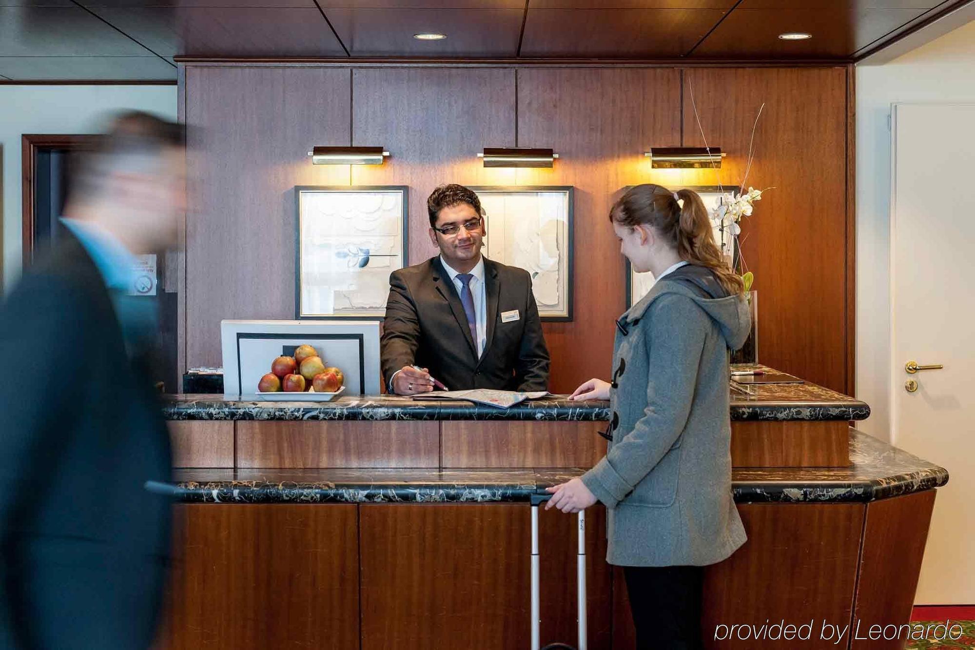 Hotel Trip Frankfurt Nordwestzentrum 3*